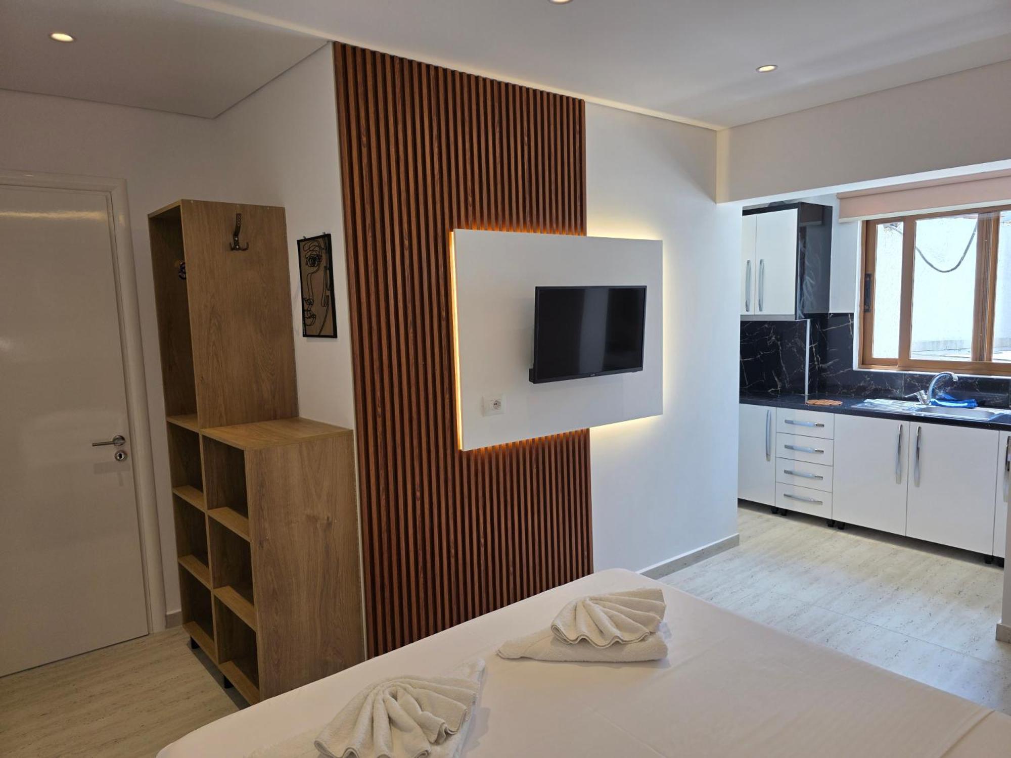 Veliaj Apartment *